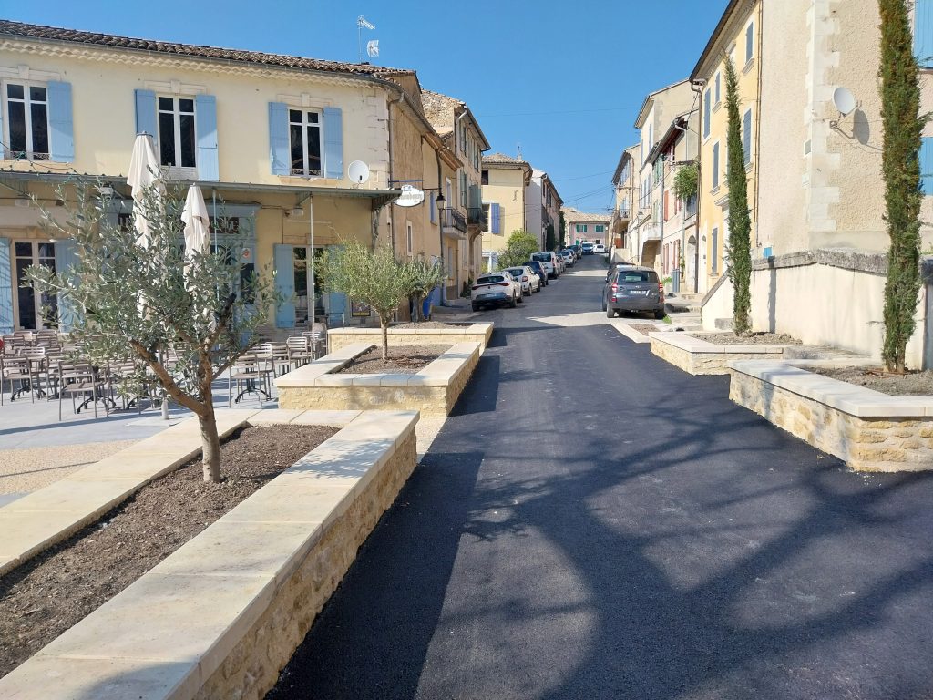 photo résultat aménagement urbain à robion  